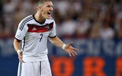 انتقال شواین‌اشتایگر به بیمارستان با بالگرد