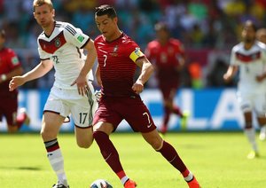 کریستیانو رونالدو - پر مرتساکر