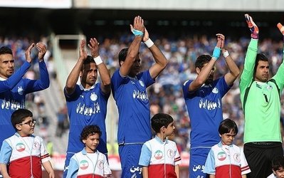 روشن: سیموندی گزینه نهایی برای هدایت استقلال است / اين مربی بسيار متفاوت‌تر از ساير خارجی‌ها است