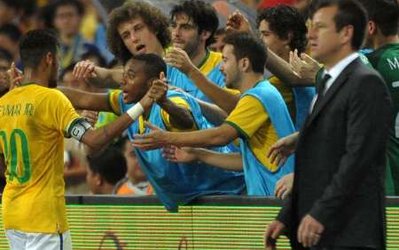 نیمار به جمع اسطوره های برزیل پیوست