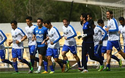 گزارش روز | همزمان با گلزنی هافبک‌هایی چون ابراهیمی و انصاری؛ مهاجمان استقلال چه کاره‌اند؟!