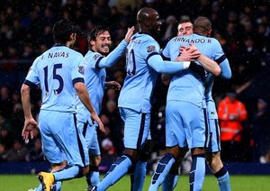 شادی بازیکنان سیتی|وست برومویچ 1 - 3 منچستر سیتی / لیگ جزیره