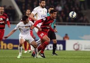 درگیری بازیکنان سر توپ