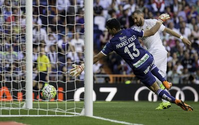 لالیگا | رئال مادرید 1 - گرانادا 0 / پیروزی خفیف شاگردان بنیتز در خانه