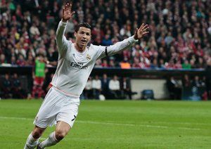 ˣکریستیانو رونالدو|خوشحال کریس رونالدو از باز کردن دروازه بایرن.