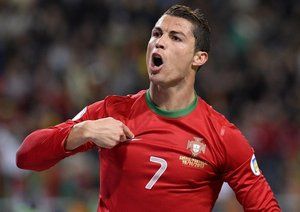 سوئد ۲-۳ پرتغال/پلی آف جام جهانی ۲۰۱۴|هتریک رونالدو و صعود پرتغال به جام جهانی