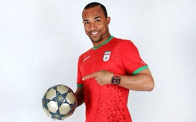 تغییر مسیر ادینیو از تبریز به پرسپولیس با کمک حسین هدایتی