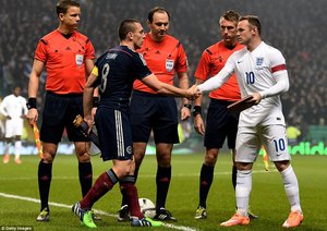 کاپیتان های دو تیم