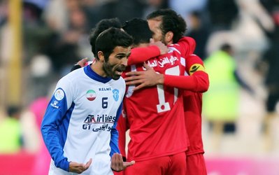 لیگ برتر | نیمه اول: پرسپولیس 2 - گسترش 1 / برتری پرسپولیس در نیمه نخست