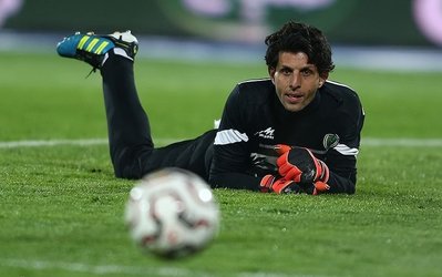 طالب‌لو برای ثبت قرارداد با استقلال به دیدار تاج می‌رود/احتمال حضور در تمرین عصر فردای استقلال