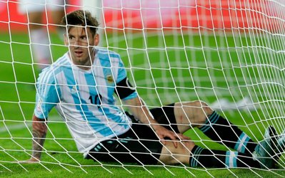 کوپا آمریکا | آرژانتین 2 - پاراگوئه 2 / توقف یاران مسی در آخرین لحظات مسابقه