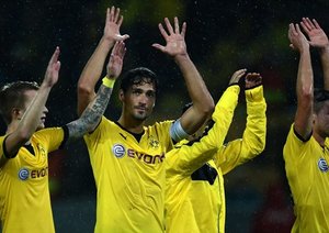 بوروسيا دورتموند|بوروسيا دورتموند 7 - 2 آد / لیگ اروپا