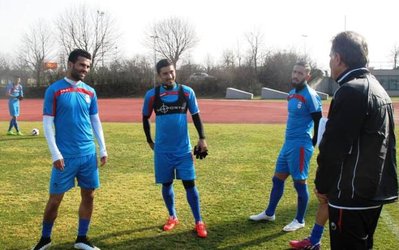 گزارش تمرین تیم ملی | ملی‌پوشان در استادیوم فرندز تمرین کردند