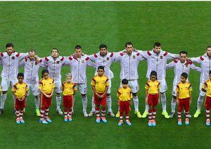 تیم ملی اسپانیا|ستارگان تیم ملی اسپانیا در حال خواندن سرود ملی .