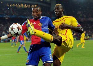 بالوتلی|بازل 1-0 لیورپول / لیگ قهرمانان