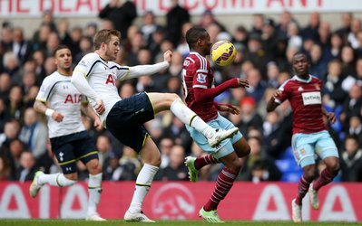 لیگ جزیره | تاتنهام ۲ - وستهام ۲ / فرار میزبان از شکست با گل دقیقه ۴+۹۰ هری کین + چیدمان