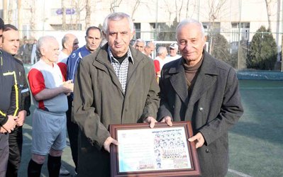 مناجاتی: شعور فوتبالی کریمی بسیار بالاتر از کی‌روش است