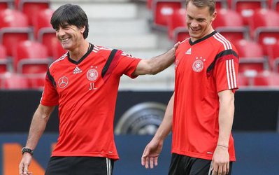 برترین‌های فوتبال آلمان | مانوئل نویر بهترین فوتبالیست، یواخیم لو مربی برتر