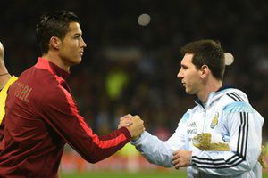 رونالدو می تواند قهرمان اروپا و جهان شود، اما باز هم مسی بهترین است