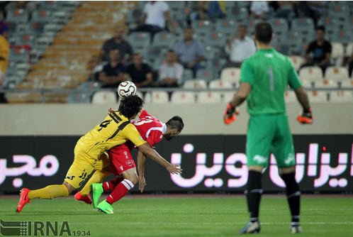 درگیری دو بازیکن