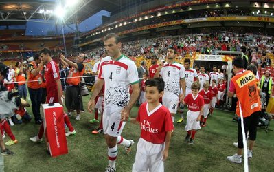 سید جلال حسینی: بعضی مسئولان فدراسیون راه نابودی تیم ملی را پیش گرفته‌اند