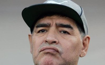 انتقاد تند مارادونا از سرمربی آرژانتین