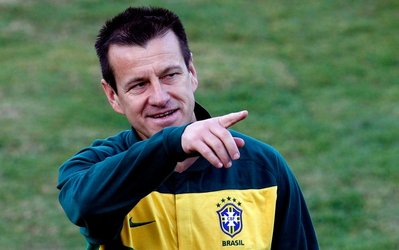 دونگا به خاطر اظهارات ن‍ژادپرستانه خود عذرخواهی کرد