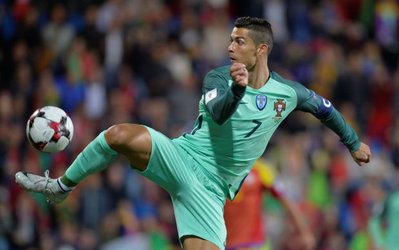 رونالدو، ۳۰ گل تا شکستن رکورد علی دایی