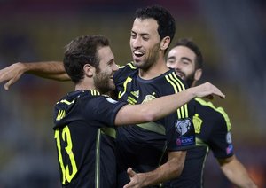 خوان ماتا - سرخیو بوسکتس|مقدونیه 0 - 1 اسپانیا / مقدماتی یورو 2016