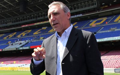 استویچکوف: فان‌خال ویران‌کننده بازیکن است / امیدوارم پدرو بارسلونایی بماند!