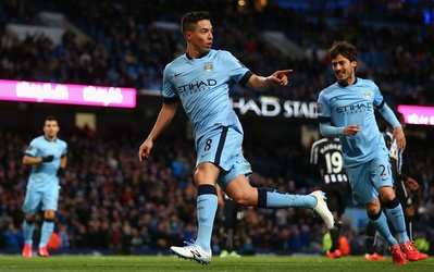 رم در صدد جذب نصری