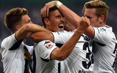 بوندسلیگا | مونشن‌گلادباخ 4 - شالکه 1 / شکست سنگین شالکه در بروسیا پارک