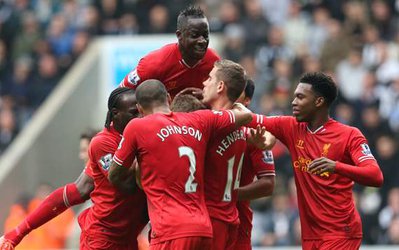 نزدیک شدن لیورپول به قهرمانی با غلبه بر منچستر سیتی