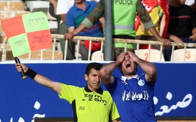 مکویان: خواستم مانع درگیری حنیف و سوشا شوم اما محرومم کردند