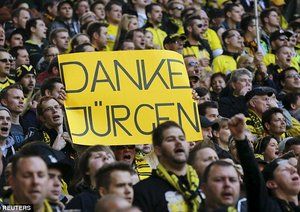 هواداران دورتموند|بوروسيا دورتموند 3 - 0 پادِربورن / بوندسلیگا