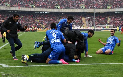 گزارش ویژه | استقلال چگونه بهترین خط حمله سال ۹۵ شد/ جزئیات ۳۷ گل زده آبی‌ها