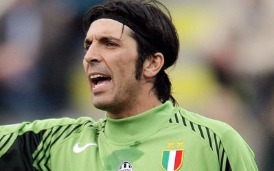 بوفون: انتخاب یک دروازه بان برای جایزه توپ طلای فیفا اتفاقی استثنایی است