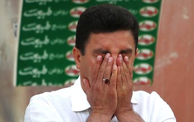 مقصر ندیدن ایراد استقلال در ۱۲ بازی کیست/ چشمان بسته کادر فنی!