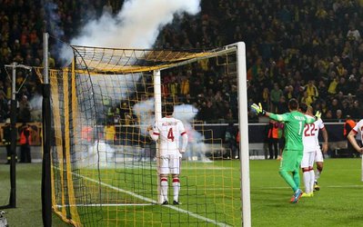 گالاتاسرای و دورتموند توسط یوفا نقره‌داغ شدند