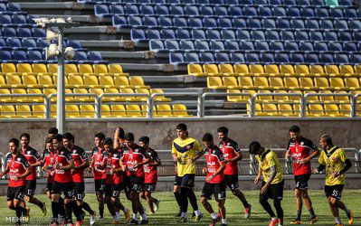 گزارش روز| بار اضافی روی دوش پرسپولیس/حاشیه‌هایی که قهرمانی را تهدید می‌کنند