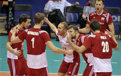 سپهر خرمی | وقتی كواچ دو دستی 3 امتياز را به لهستان تقديم كرد