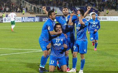 نگاه روز | استقلال ۹۵؛ از فرش تا عرش