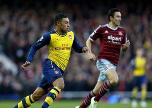 الکس اوکسلید چمبرلین|وستهام 1 - 2 آرسنال / لیگ جزیره