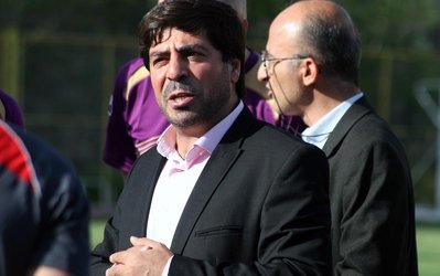 نژادفلاح: سیدجلال فصل آینده در پرسپولیس بازی می‌کند / اینجا خانه اول و آخر حسینی است