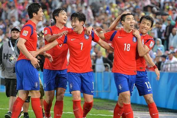 کره جنوبی 2 - 0 عراق/جام ملت های آسیا 2015/گل های مسابقه