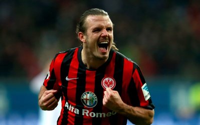 بوندسلیگا | فرانکفورت 2 - هامبورگ 1 / شکست از عقاب‌ها باز هم موقعیت هامبورگ را به خطر انداخت + چیدمان دو تیم