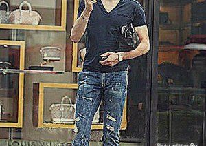 علیرضا حقیقی|None