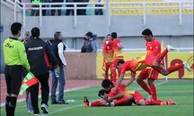 فولاد خوزستان 2 - 0 پرسپولیس تهران