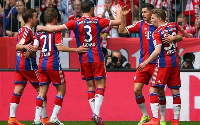 بوندسلیگا | بایرن 3 - فرانکفورت 0 / مونشن‌گلادباخ 3 - دورتموند 1 / بایرن 70 شد / گلادباخ پس از بایرن، دورتموند را هم برد + چیدمان و ویدئوی مسابقه