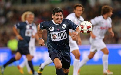 عصبانیت مارادونا از حضور ایکاردی در بازی صلح برای غزه